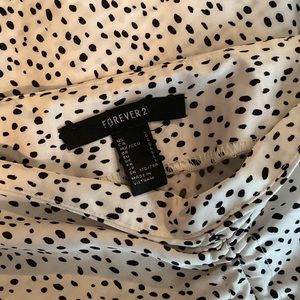 Polk a dot skirt F21